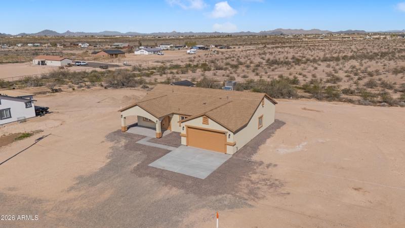 35684 W Chipman Rd ( Yellow House Pt3)-2