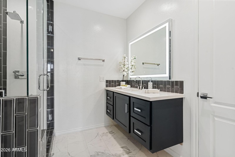 First floor en-suite bathroom