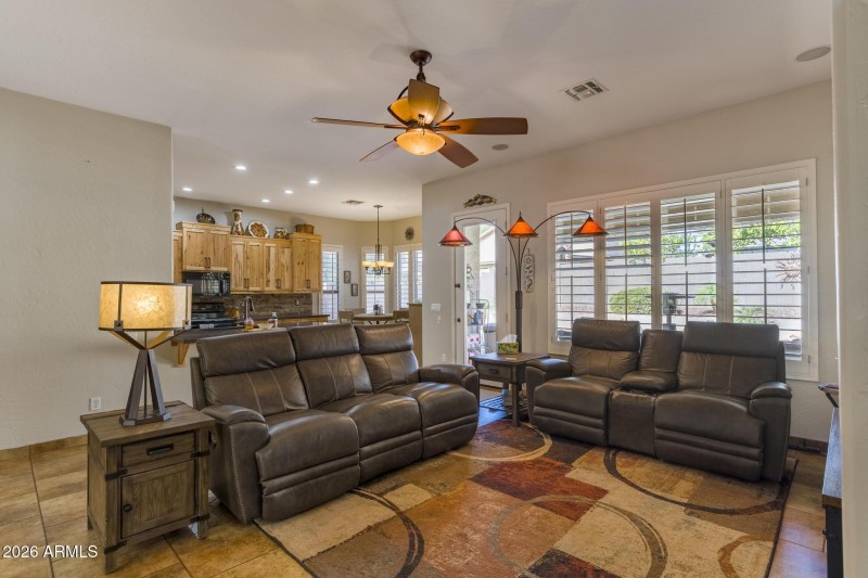 13 - Family to Kitchen