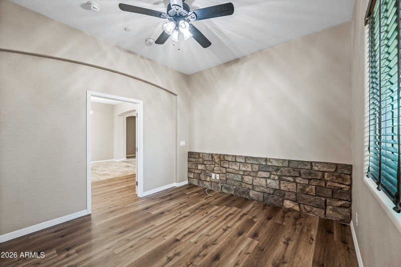 39-2396N156D-ocupix-