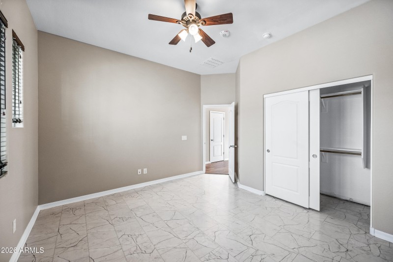 46-2396N156D-ocupix-