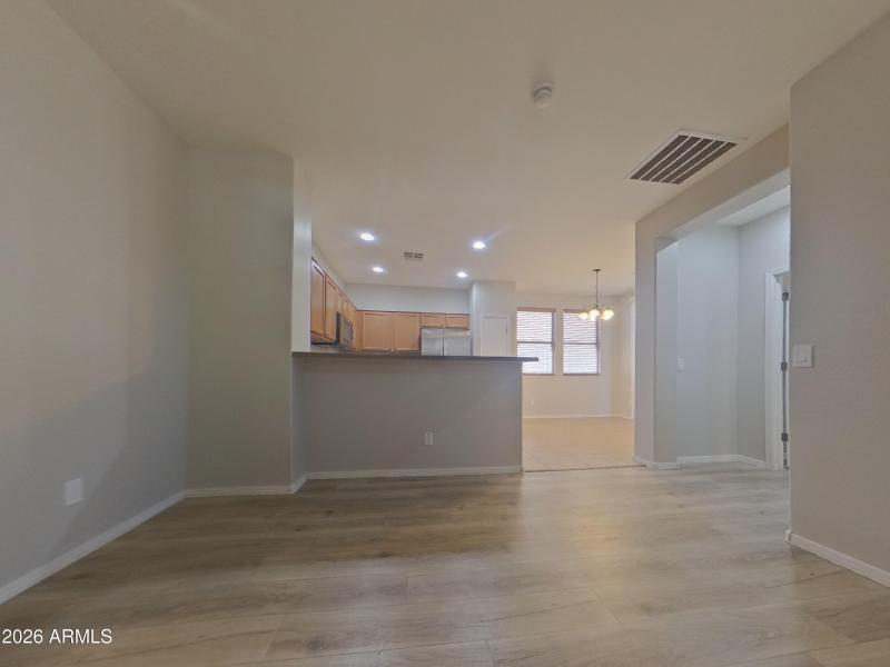 2_pc_gpOIsY4Hrb_61FJI8vAJZ_layout_1