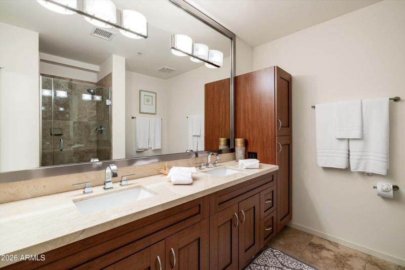 18-7157 E Rancho Vista #2012_18