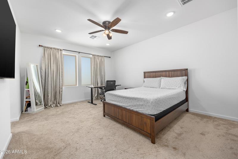 2019 N Marketside Ave-16