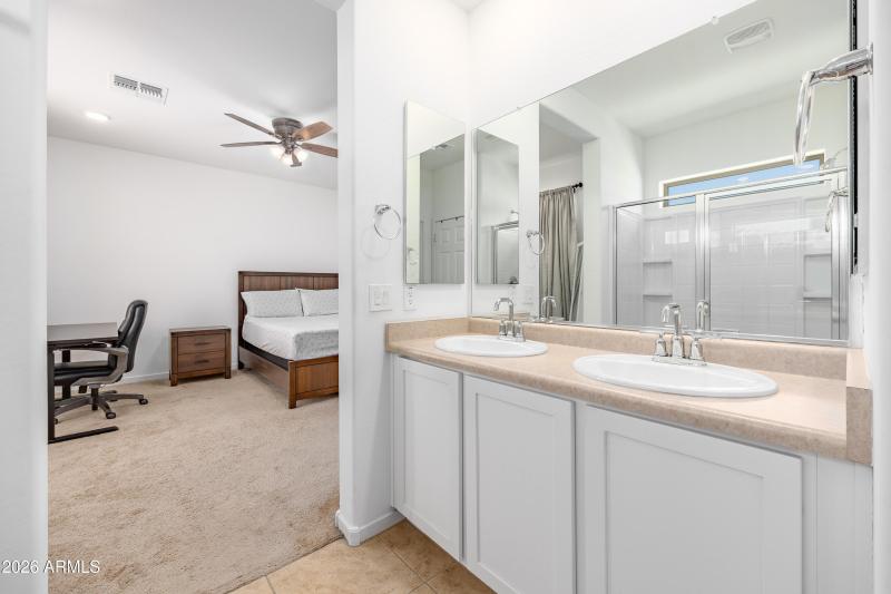 2019 N Marketside Ave-20