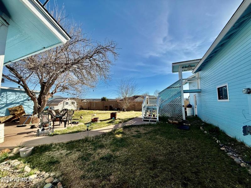 2437 La Grand Outdoor Patio Off Dining r