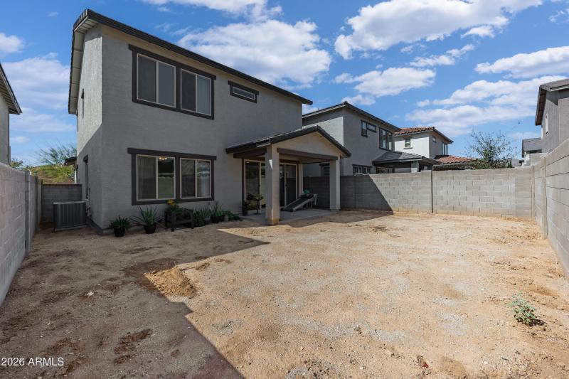 2019 N Marketside Ave-32