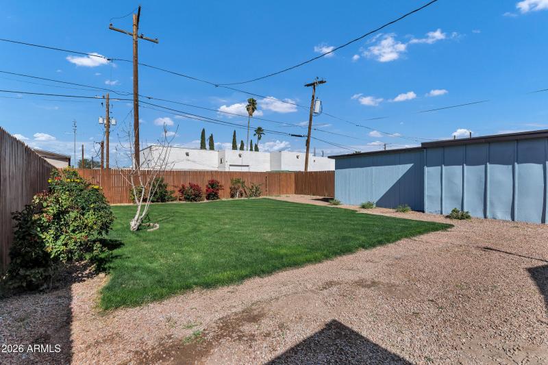 554 W Lincoln Ave-26