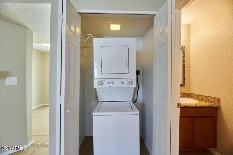 20240103232757558994000000-o