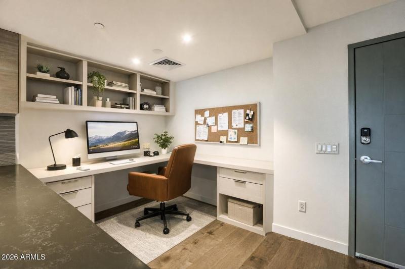Office Virtual Staging