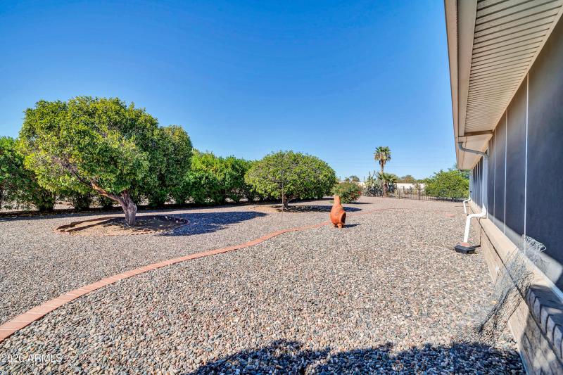 16828 N 108th Ave-33