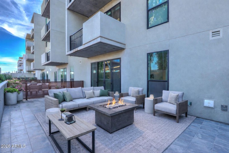 Outdoor Virtual Staging