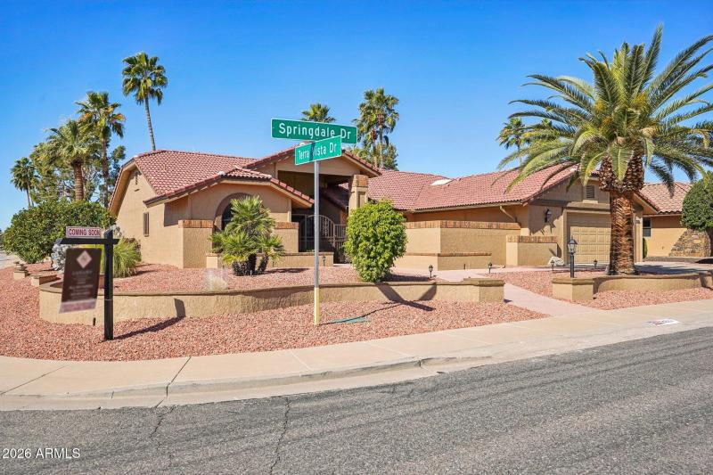 6-web-or-mls-W Springdale Dr-S2302-006