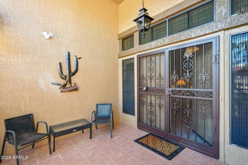 8-web-or-mls-W Springdale Dr-S2302-008