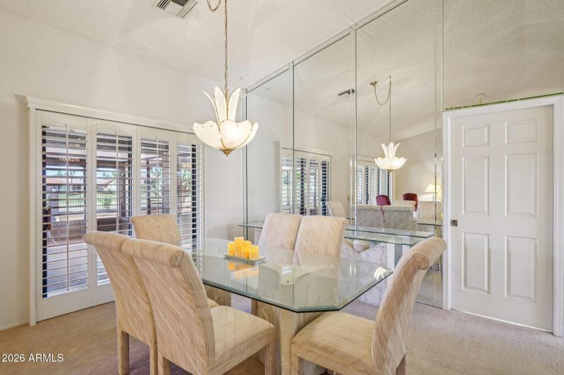 15-web-or-mls-W Springdale Dr-S2302-015