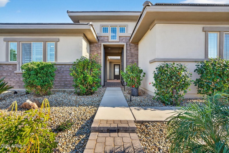 9-web-or-mls-23N 181st Dr