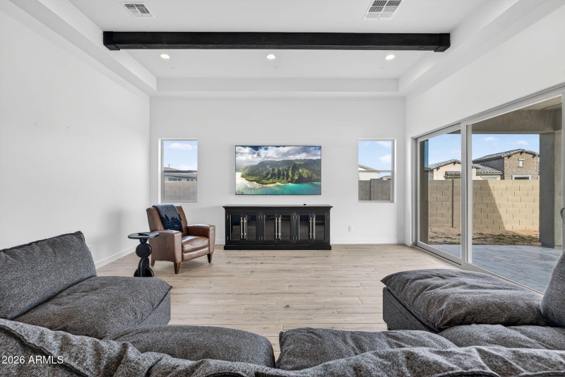 12-web-or-mls-73N 181st Dr