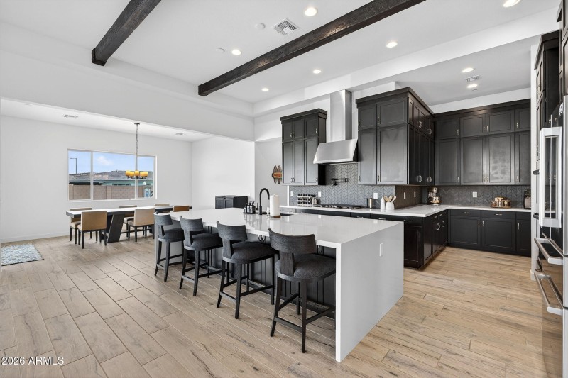 19-web-or-mls-75N 181st Dr