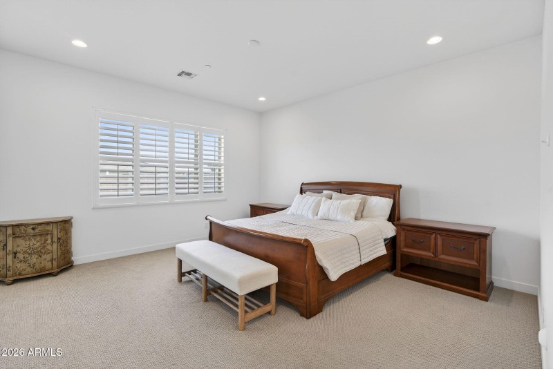 36-web-or-mls-34N 181st Dr