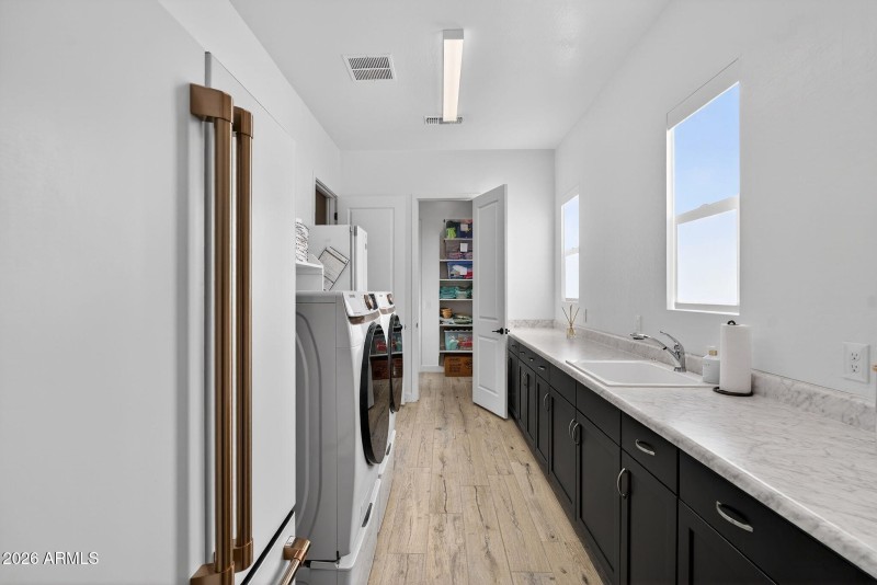 71-web-or-mls-52N 181st Dr