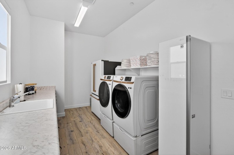 73-web-or-mls-53N 181st Dr