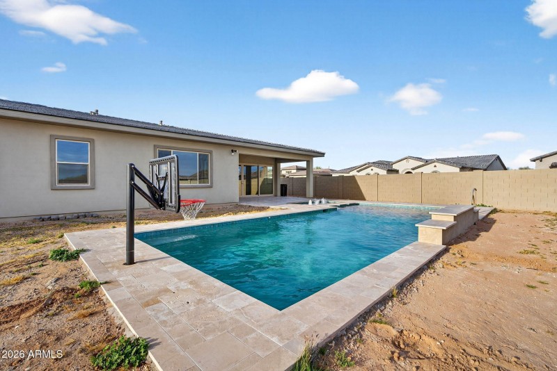 85-web-or-mls-95N 181st Dr