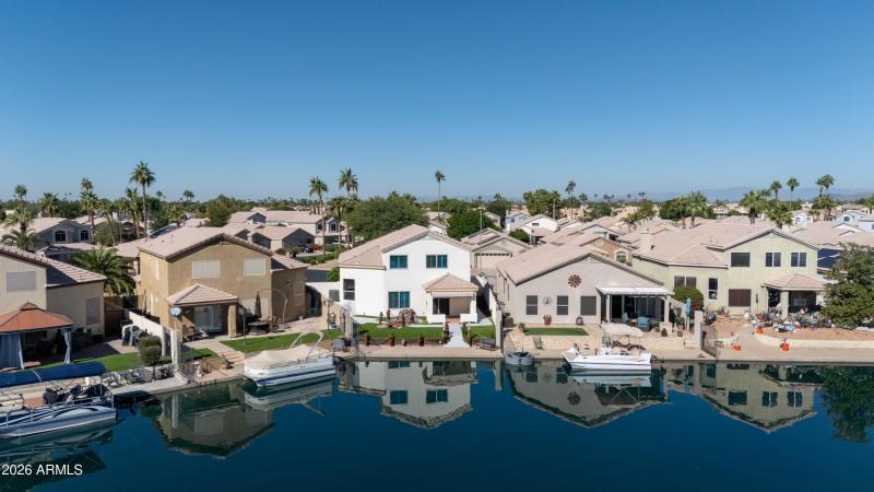 PRIVATE OPEN-WATER VIEWs