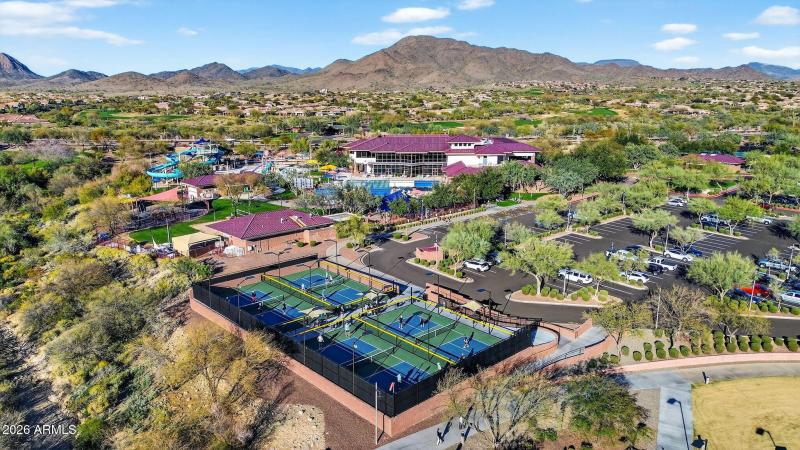 100-web-or-mls-2336 W River Rock Ct - 25