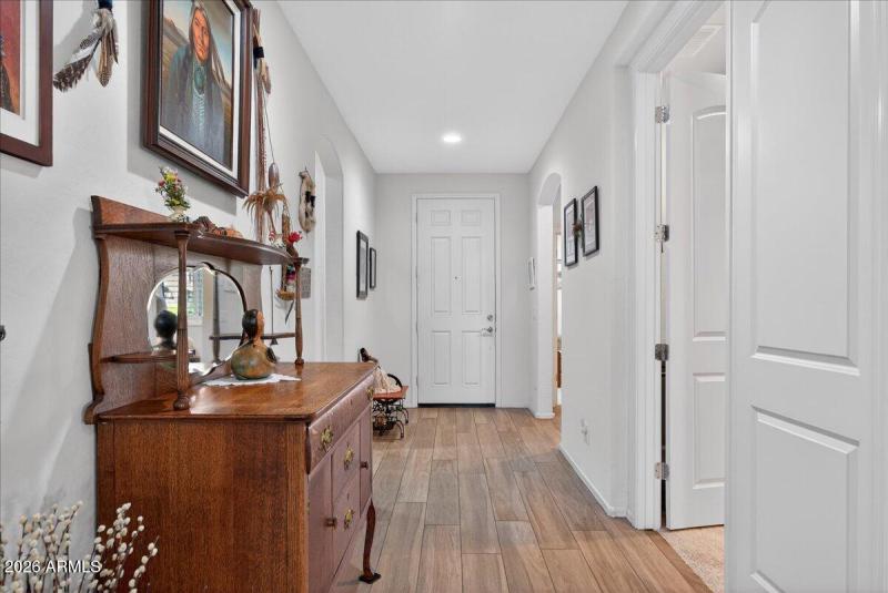 09-25466 N 163rd Dr_RedHogMedia