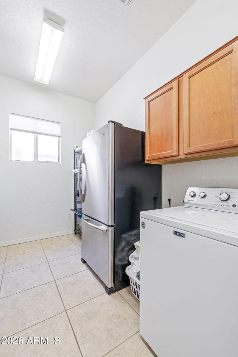 34-web-or-mls-4532 E Apricot Ln, Gilbert