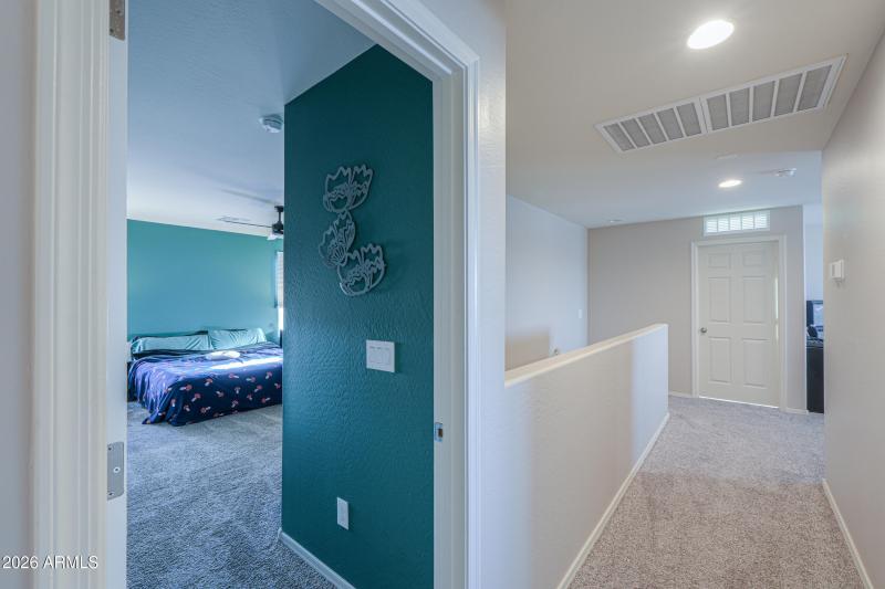 43653 W CYPRESS Lane