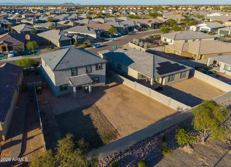 43653 W CYPRESS Lane