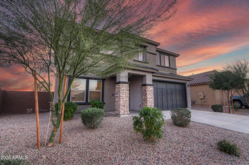 43653 W CYPRESS Lane