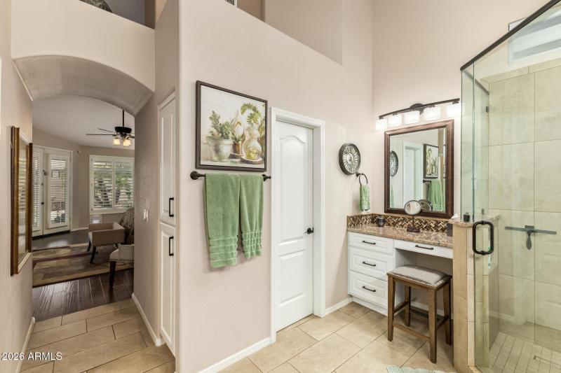 7184 Foothill Dr - 24 - Primary Bathroom