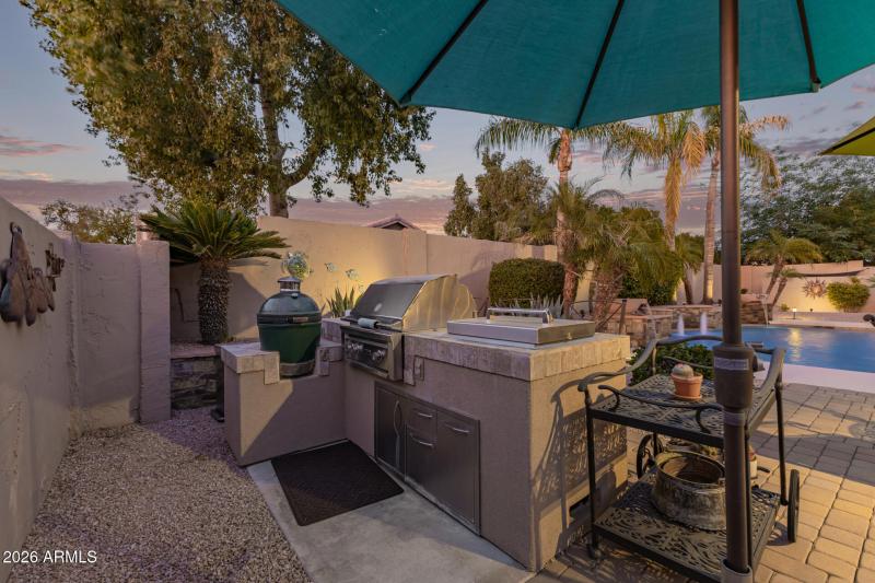 7184 Foothill Dr - 42 - Grill Twilight
