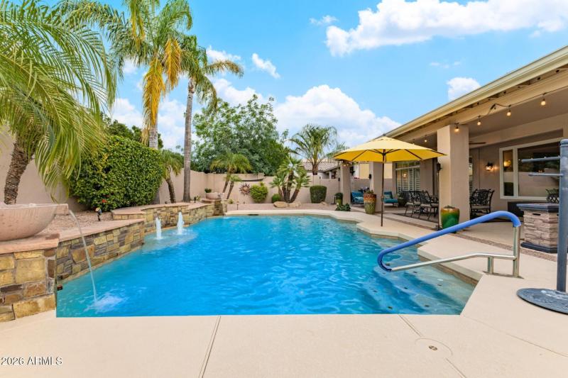 7184 Foothill Dr - 50 - Pool