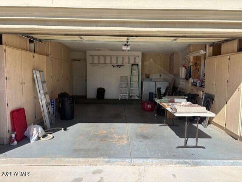 garage
