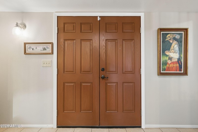 8-web-or-mls-10520-w-white-mountain-rd