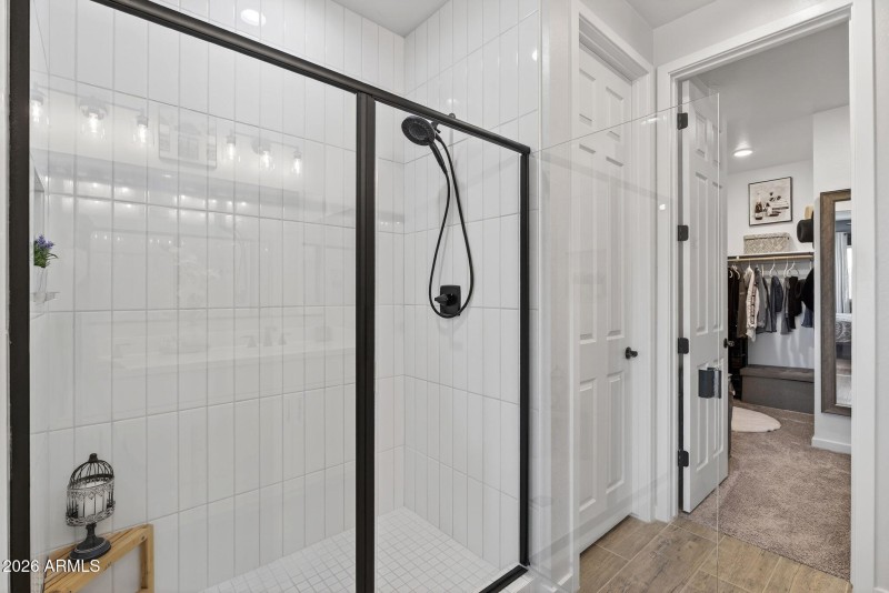 26-web-or-mls-32W Blue sky Dr