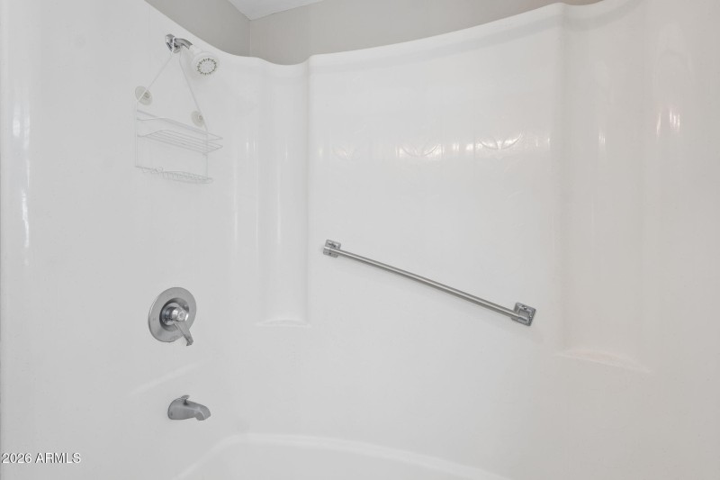 27-web-or-mls-10520-w-white-mountain-rd