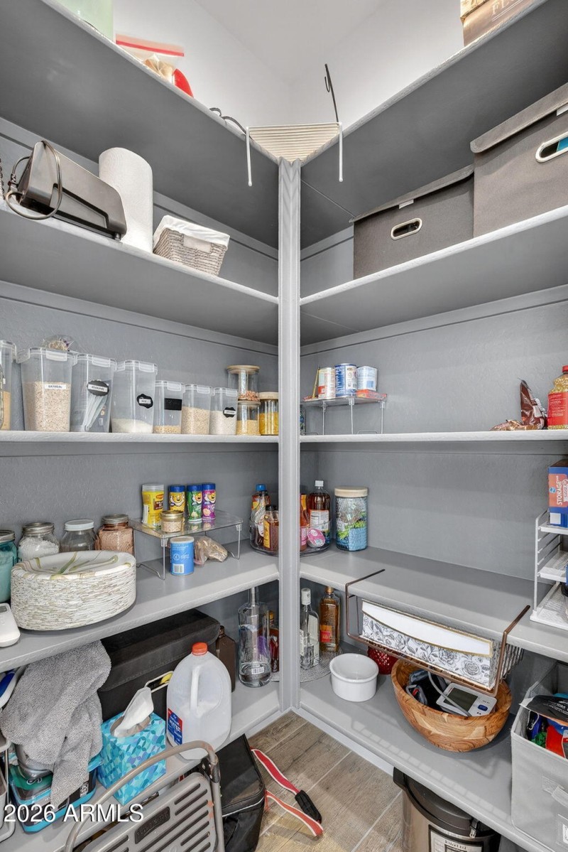 33-web-or-mls-20W Blue sky Dr