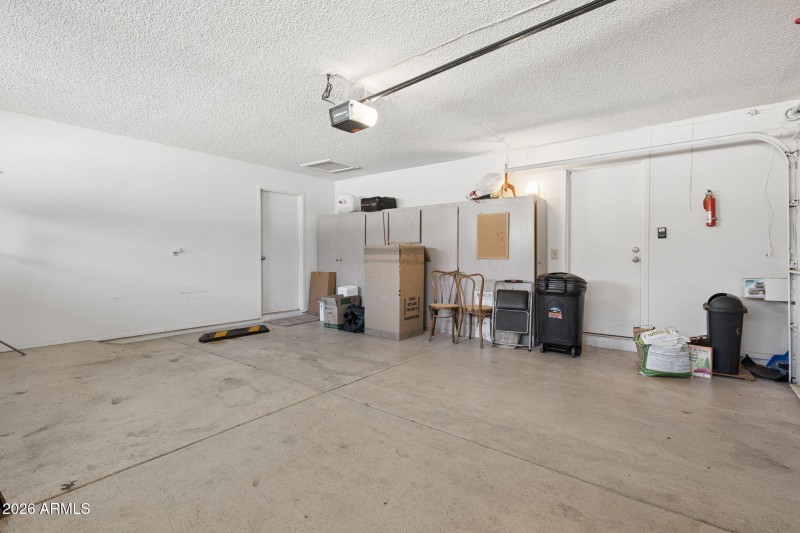 31-web-or-mls-10520-w-white-mountain-rd