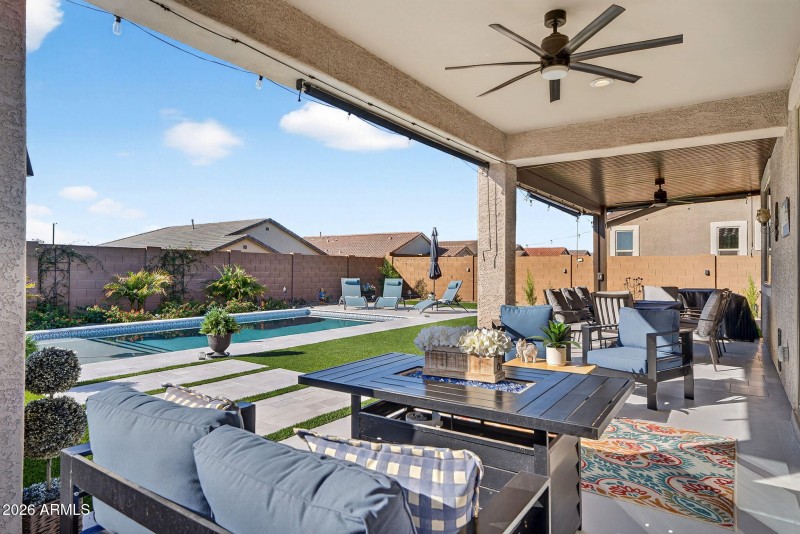 39-web-or-mls-40W Blue sky Dr