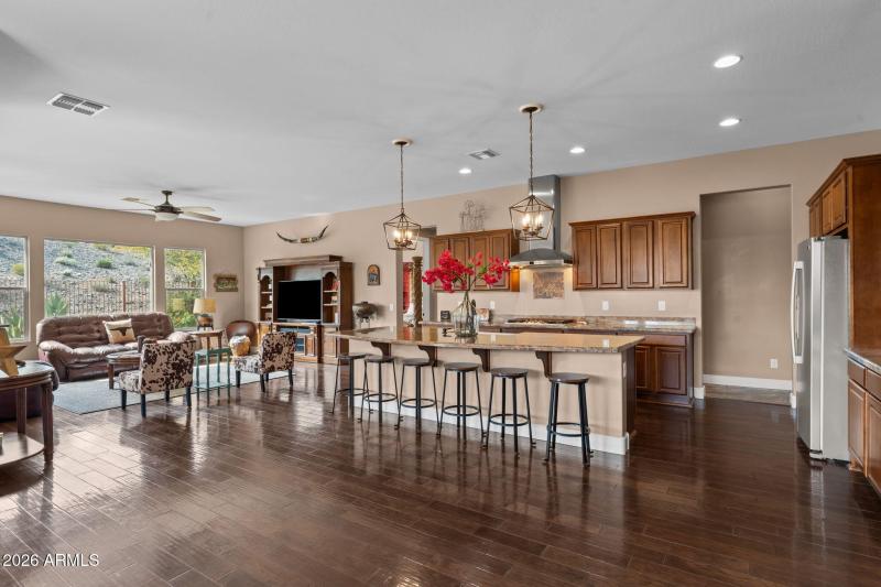 6-web-or-mls-DSC03493