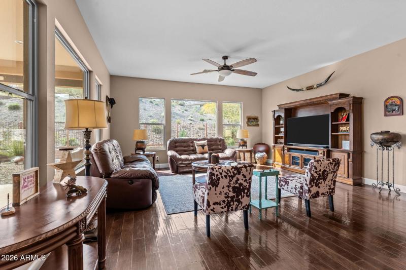 16-web-or-mls-DSC03543