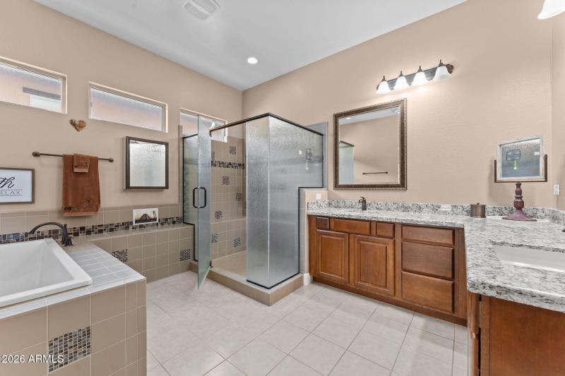 21-web-or-mls-DSC03568