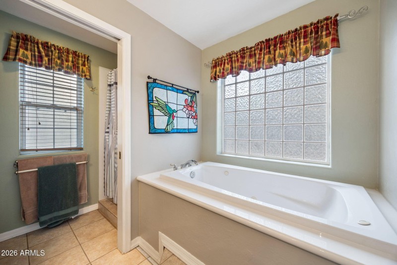 2236CrossCountryRd-HeberOvergaard-AZ-19