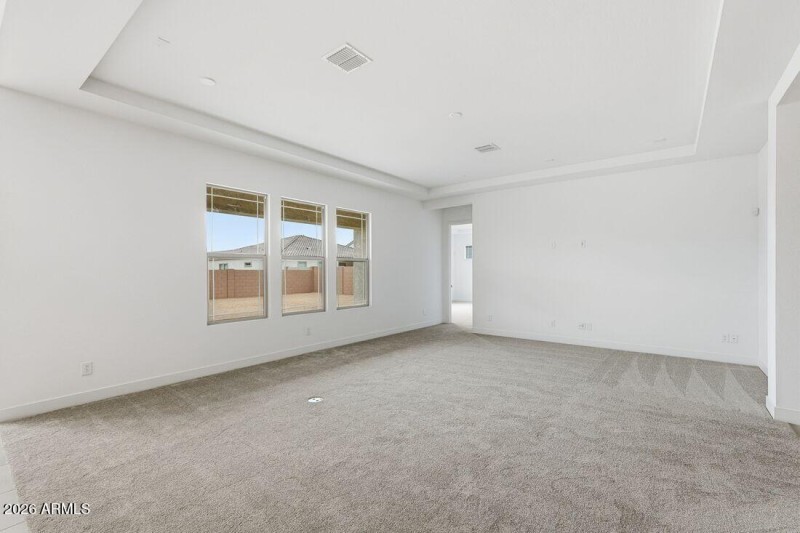 hj-az-phoenix-aloravita-south-summit-cat