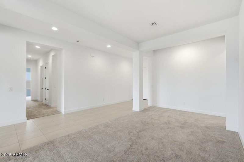 hj-az-phoenix-aloravita-south-summit-cat