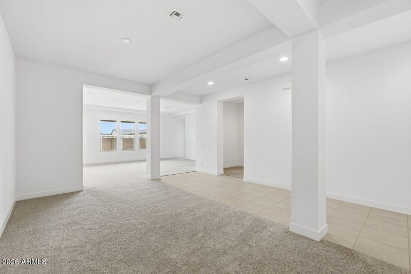 hj-az-phoenix-aloravita-south-summit-cat